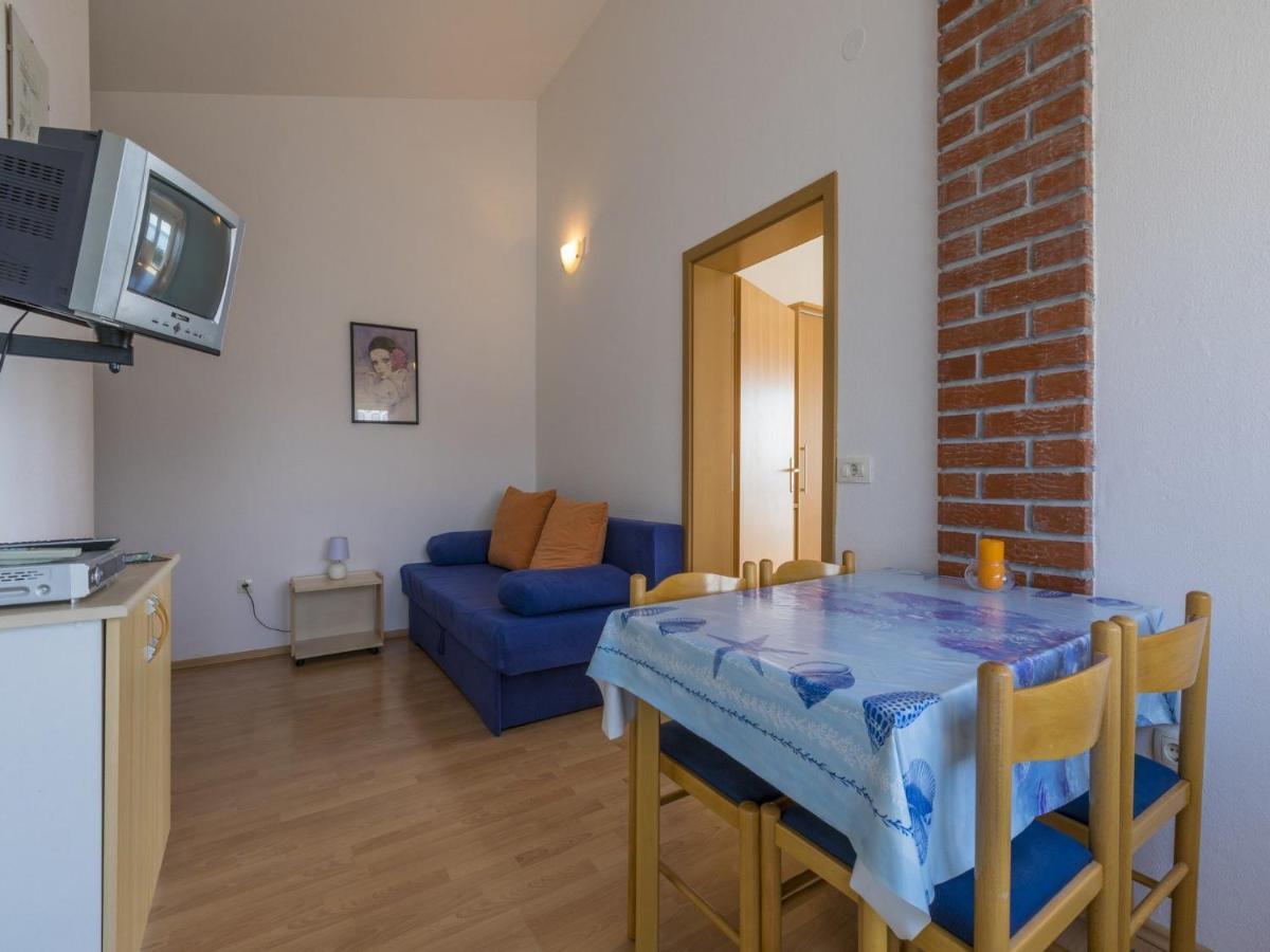 Apartments Maro Dramalj Exterior photo