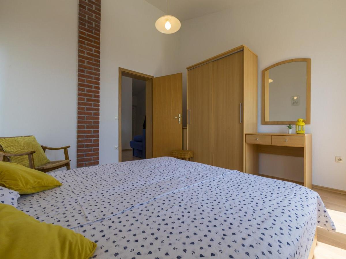 Apartments Maro Dramalj Exterior photo